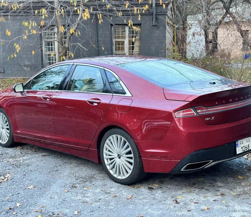 Lincoln MKZ 2017 рік