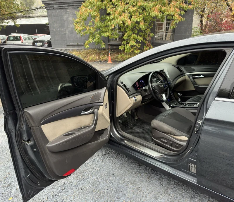 Hyundai i30 2012 рік